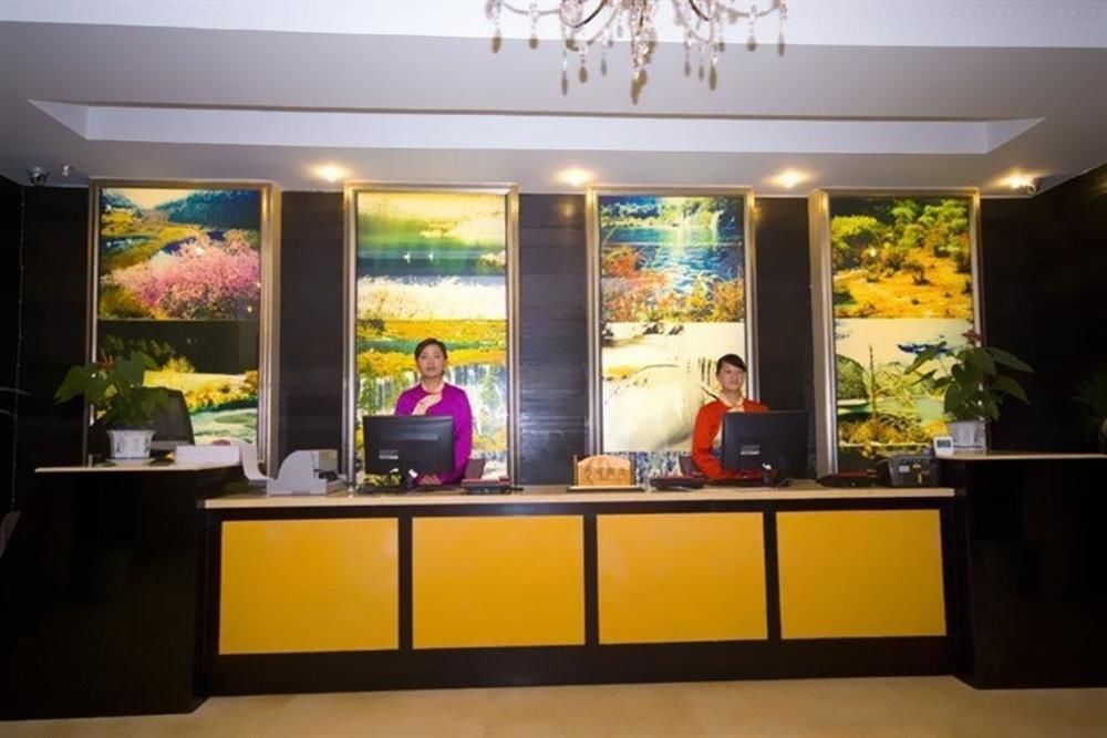 An E Courtyard Hotel Jiu Zhai Gou Branch Jiuzhaigou Exteriör bild