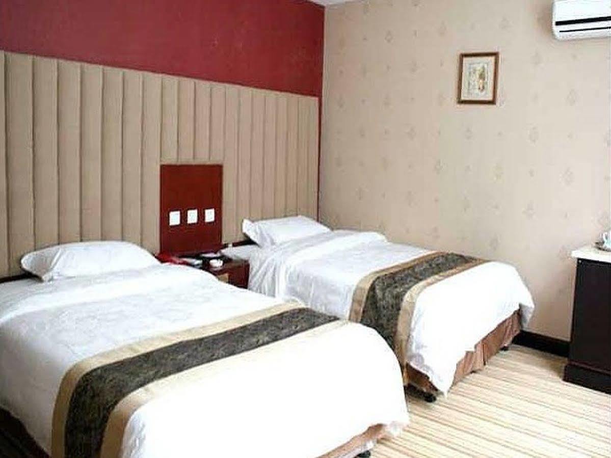 An E Courtyard Hotel Jiu Zhai Gou Branch Jiuzhaigou Exteriör bild